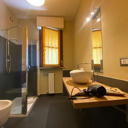 아파트 Chicco Small Business - Vicino A Centro, Stazione E Ospedale - Cinelli 베르첼리